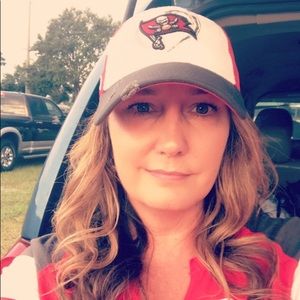 Meet your Posher, Toni